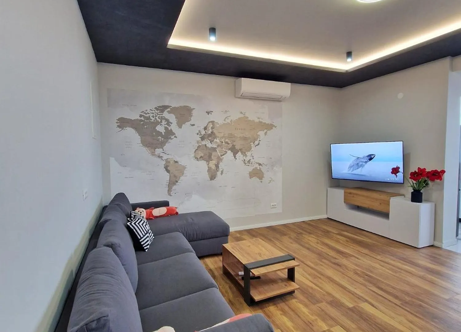 Floris Apartment 트로기르 0*,  크로아티아